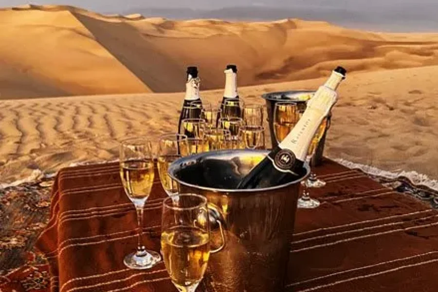 Brindis en el Desierto